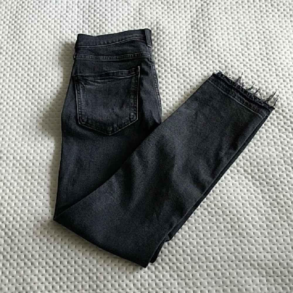 High Rise Vintage Slim Jeans